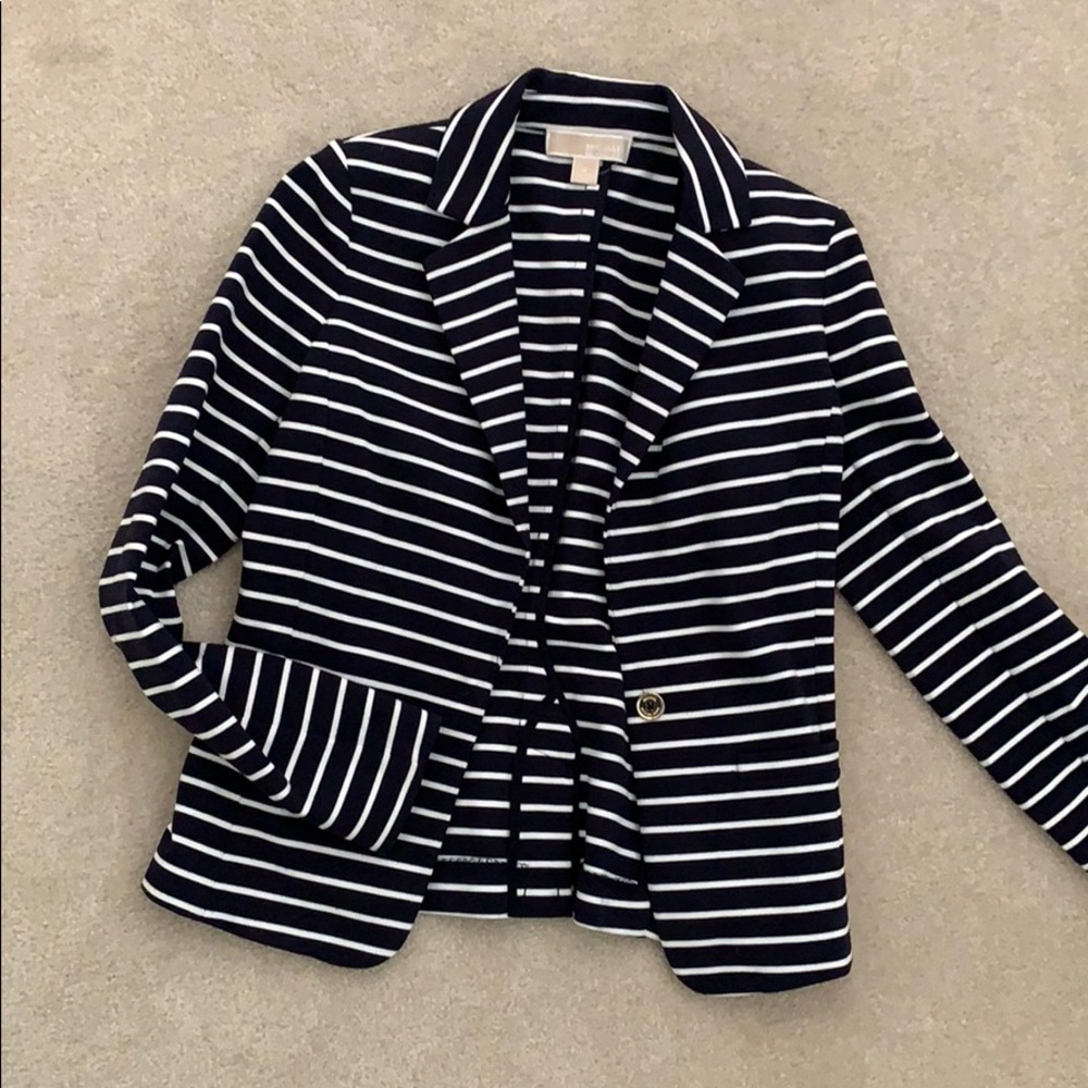 Micheal Kors navy blazer size 4
